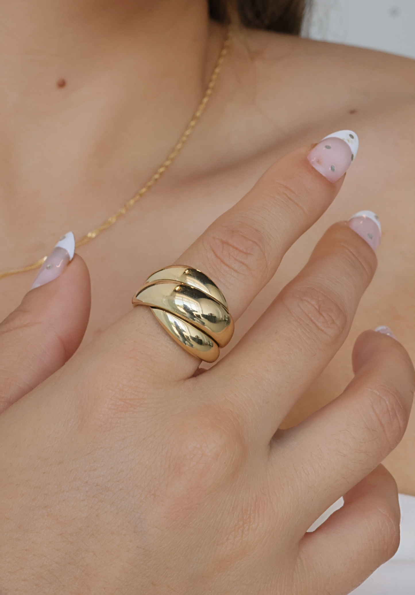 Triple bubble ring