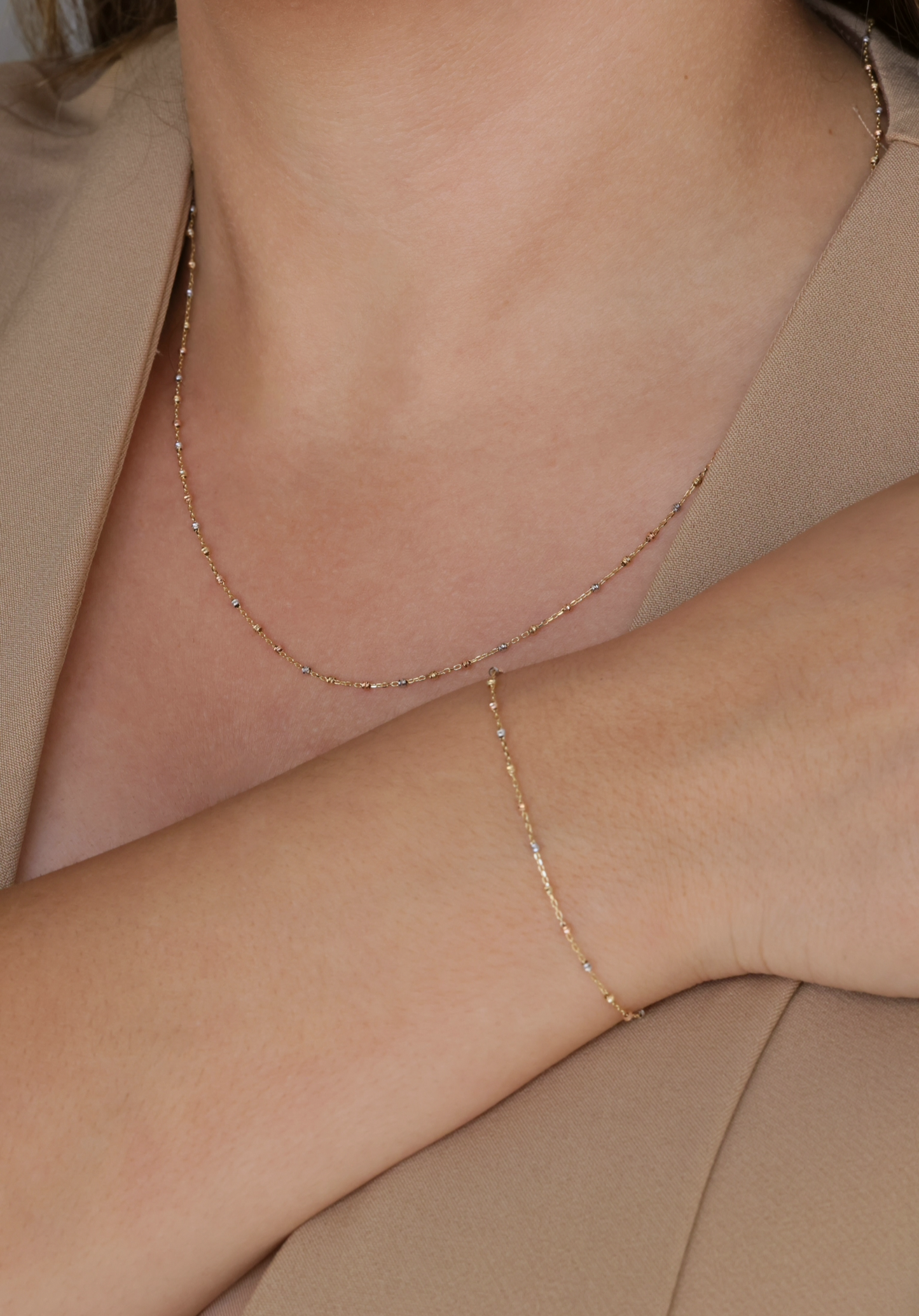 Delicate two tone bracelet