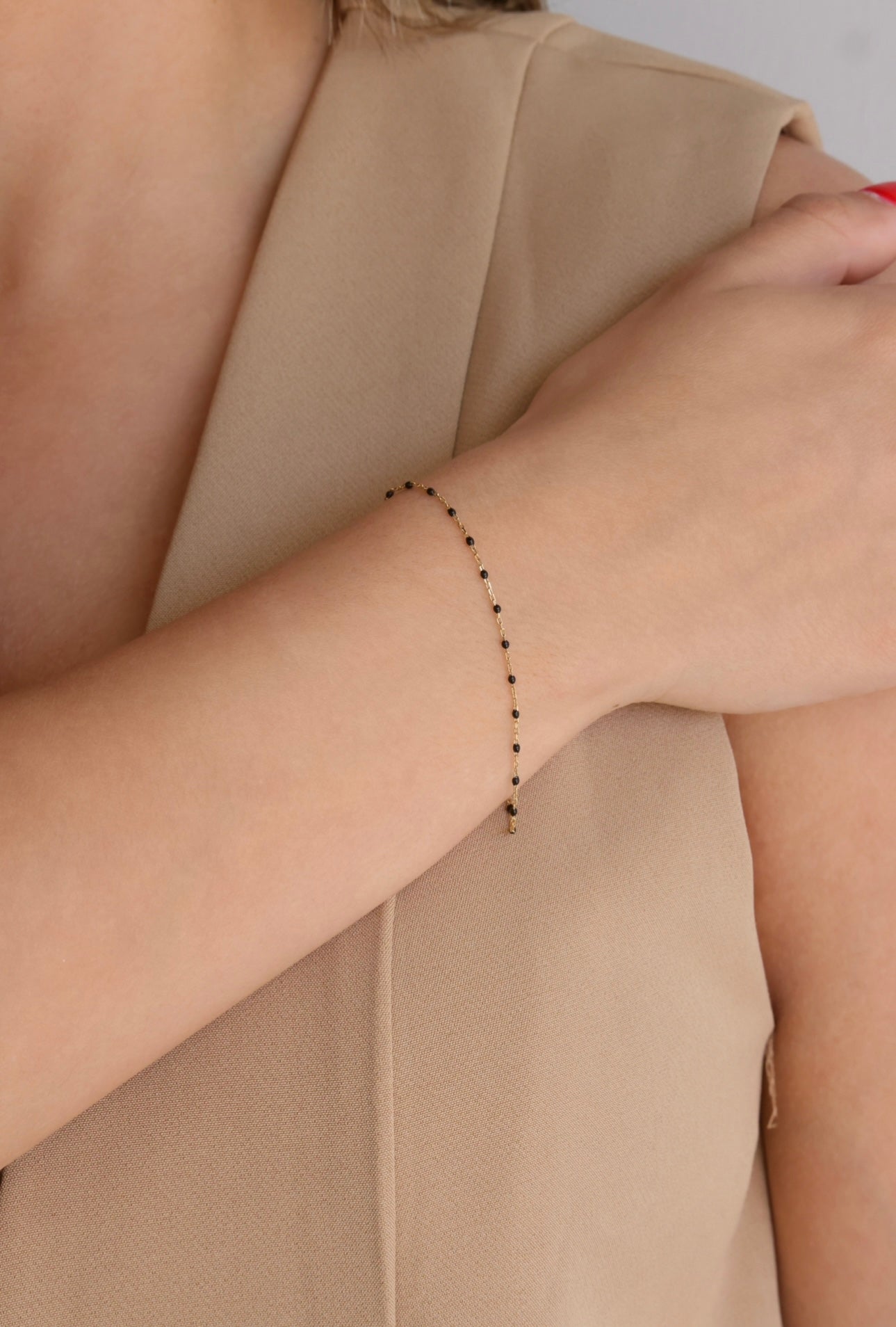 Black mini stones bracelet