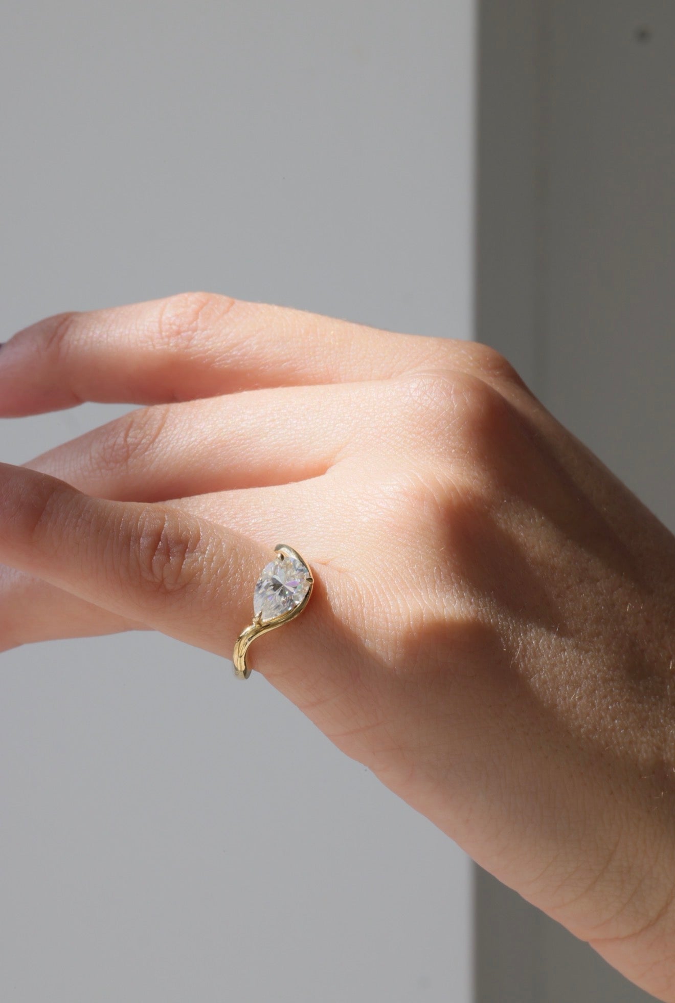 Pear pinky ring